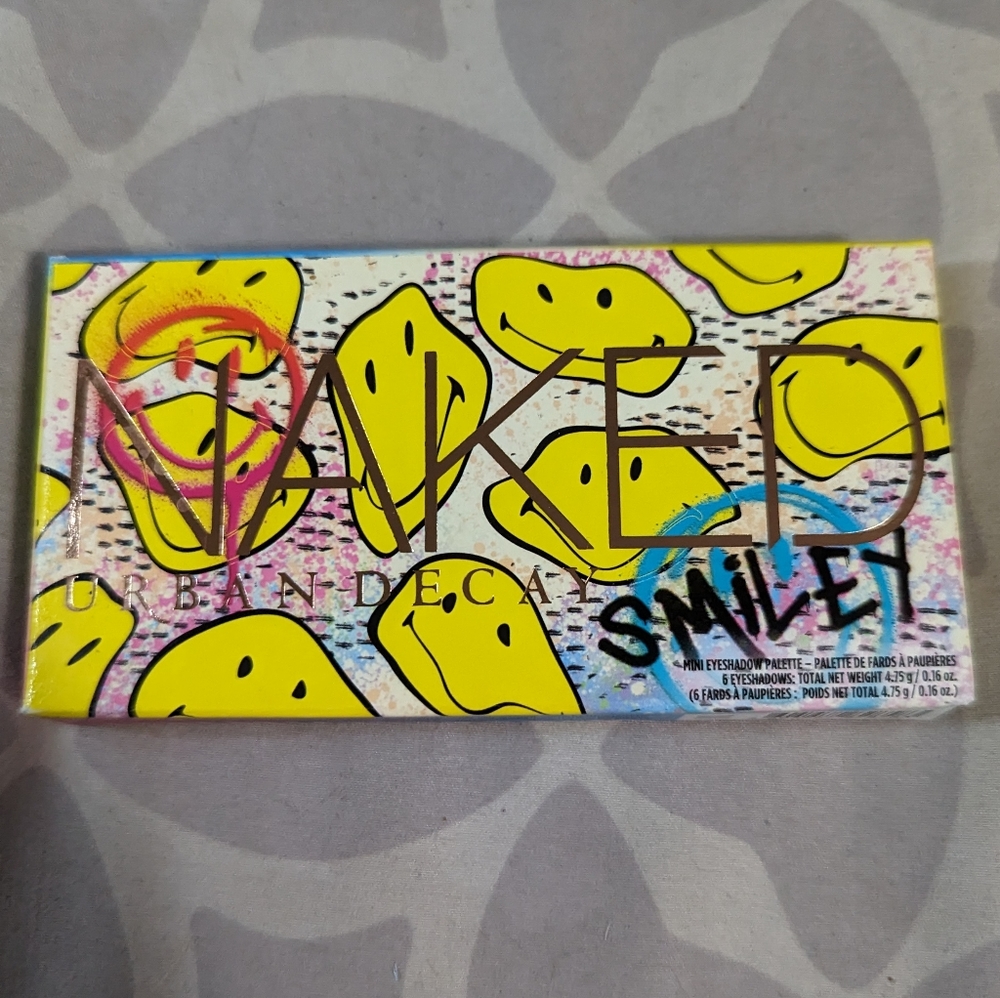 Urban Decay Naked Smiley Mini Eyeshadow Palette